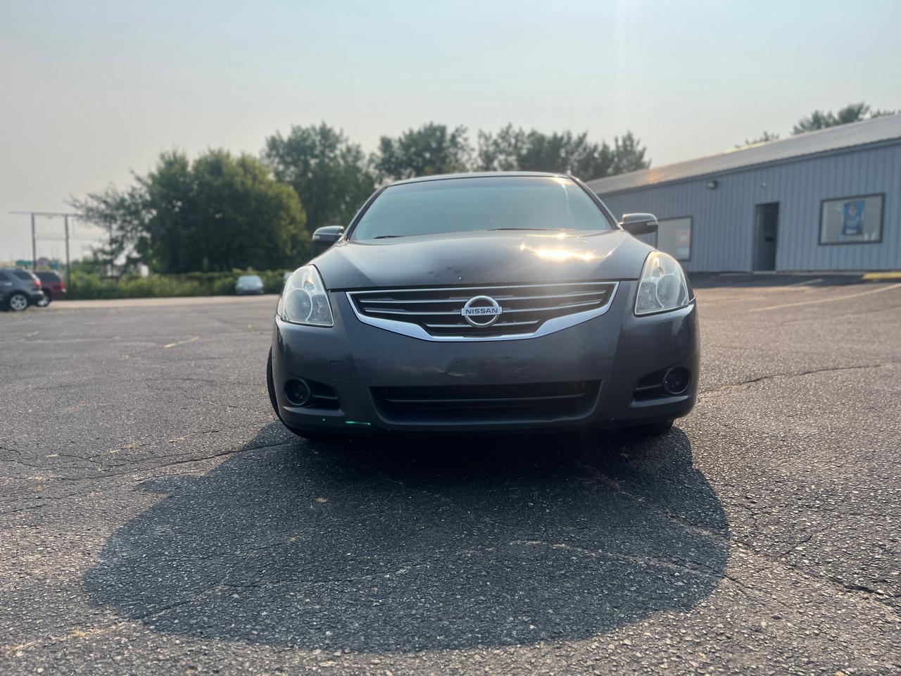 Nissan Altima 4dr Sdn I4 2.5 SL 2012