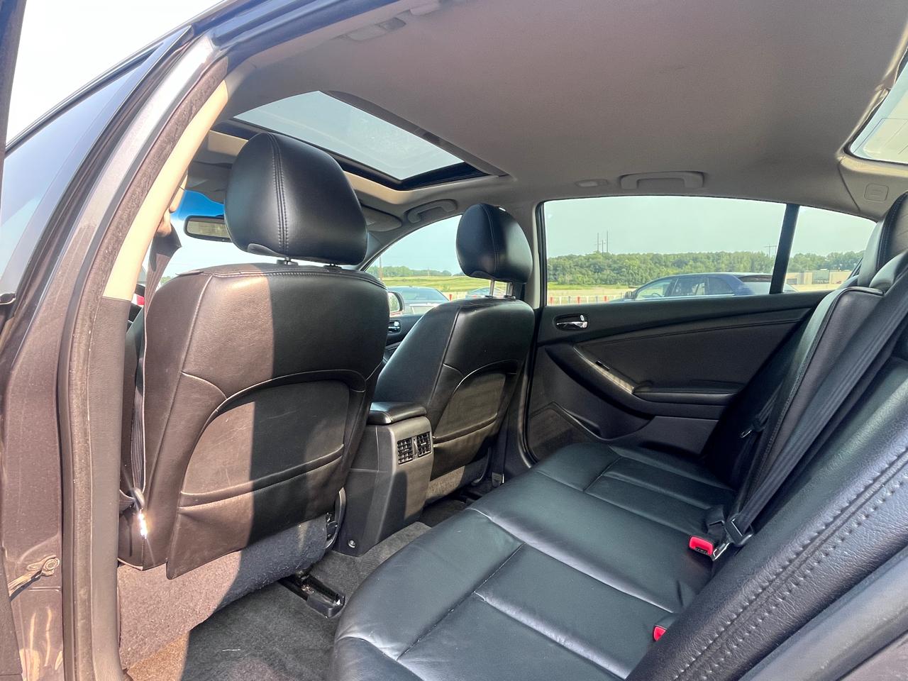 Nissan Altima 4dr Sdn I4 2.5 SL 2012