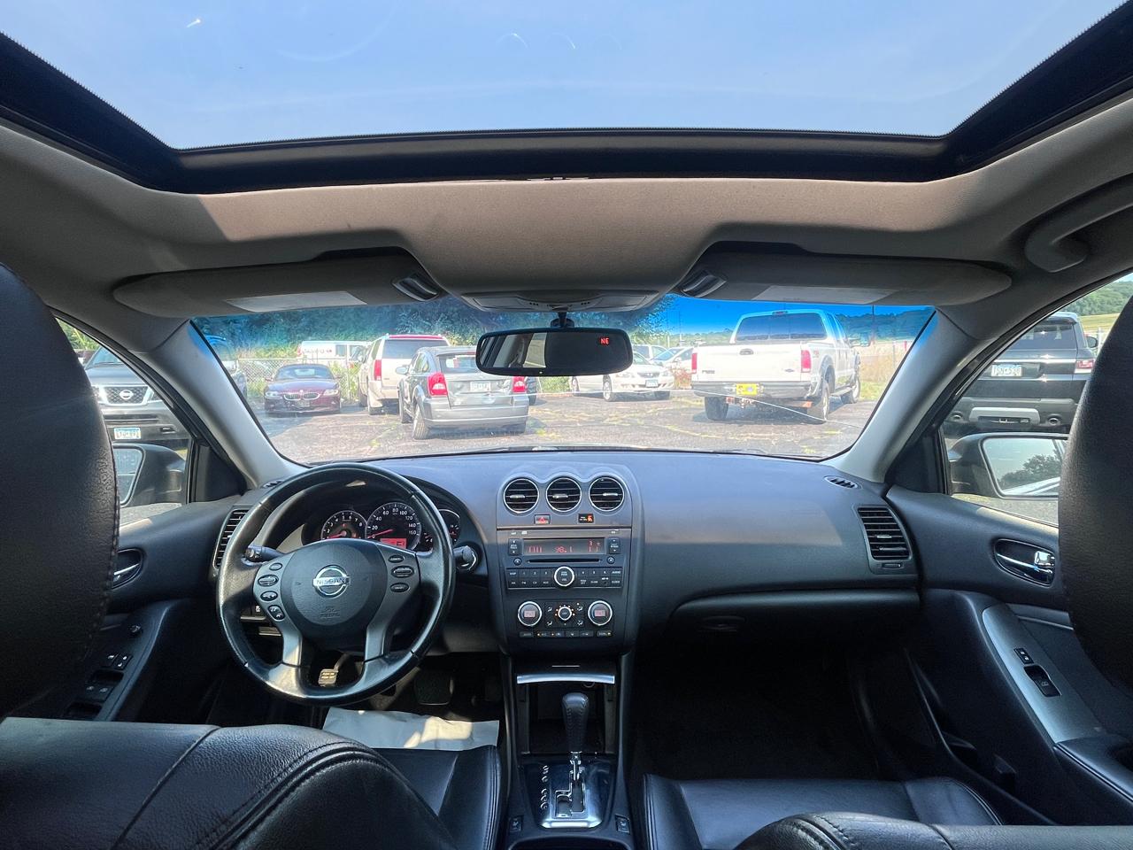 Nissan Altima 4dr Sdn I4 2.5 SL 2012