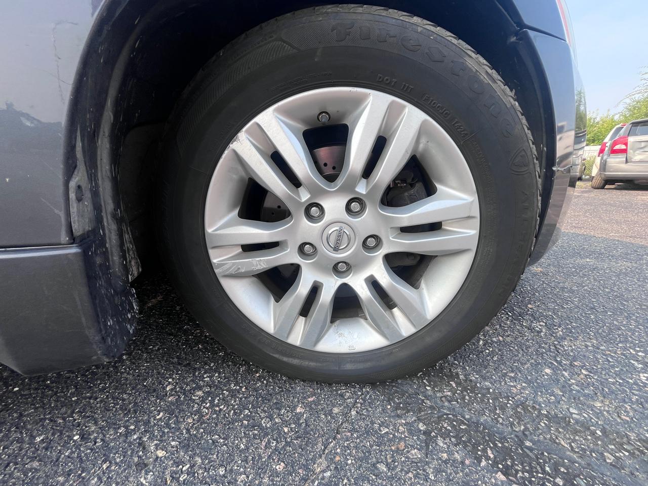 Nissan Altima 4dr Sdn I4 2.5 SL 2012