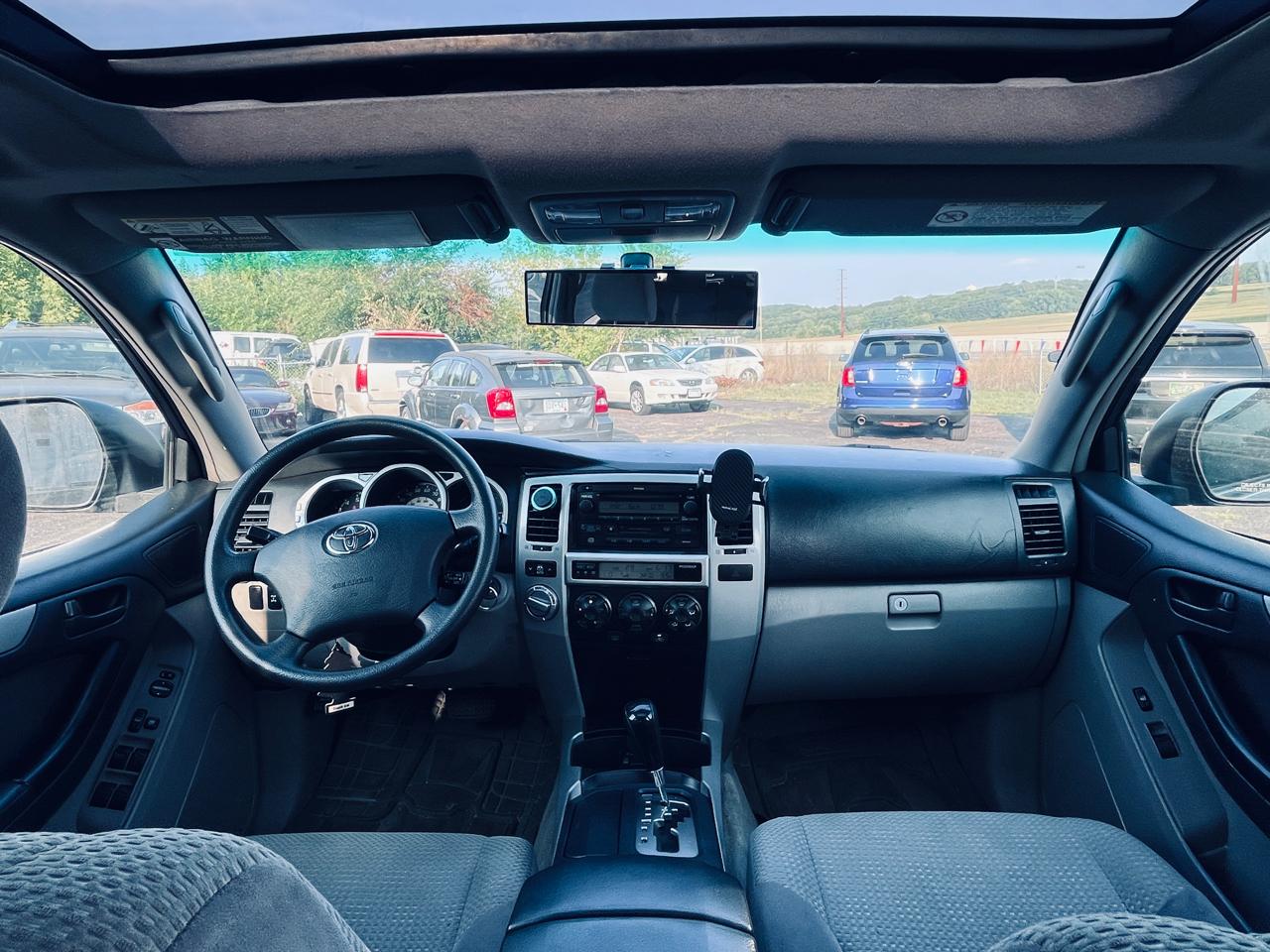 Toyota 4Runner  2004