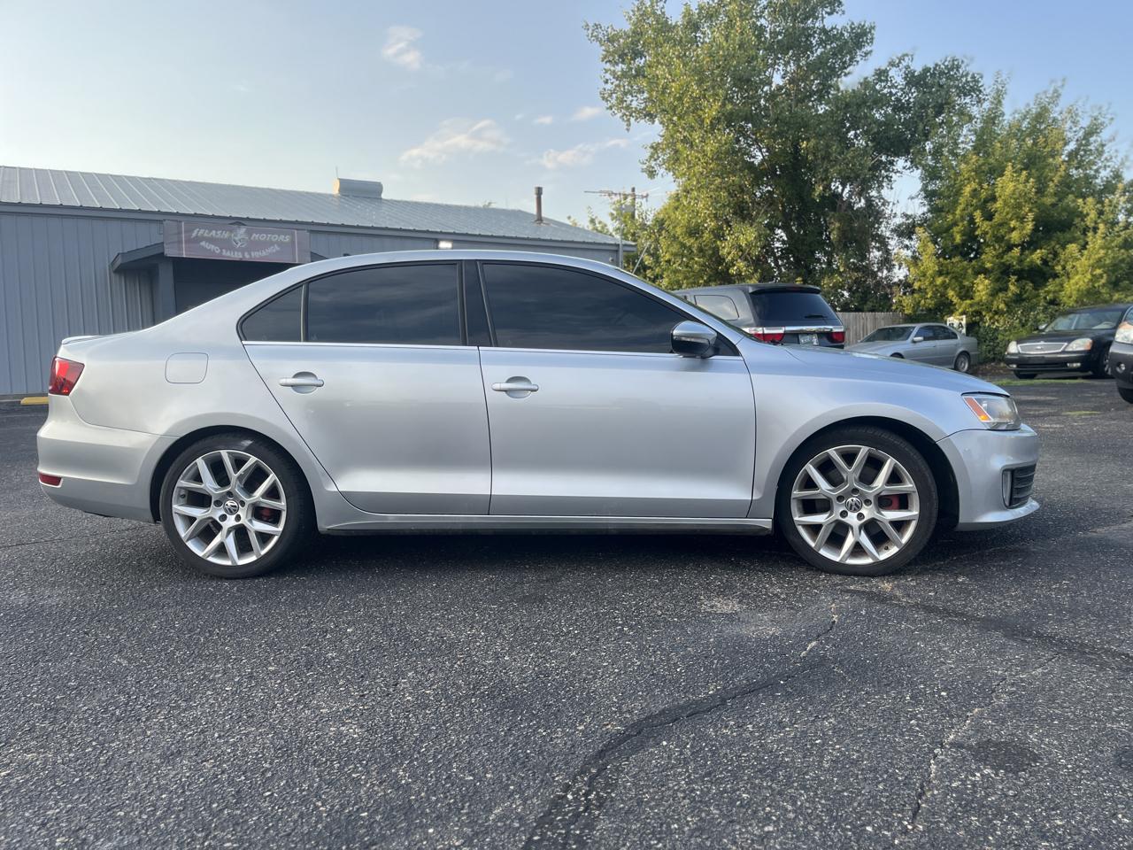 Volkswagen Jetta Sedan 4dr DSG GLI 2014