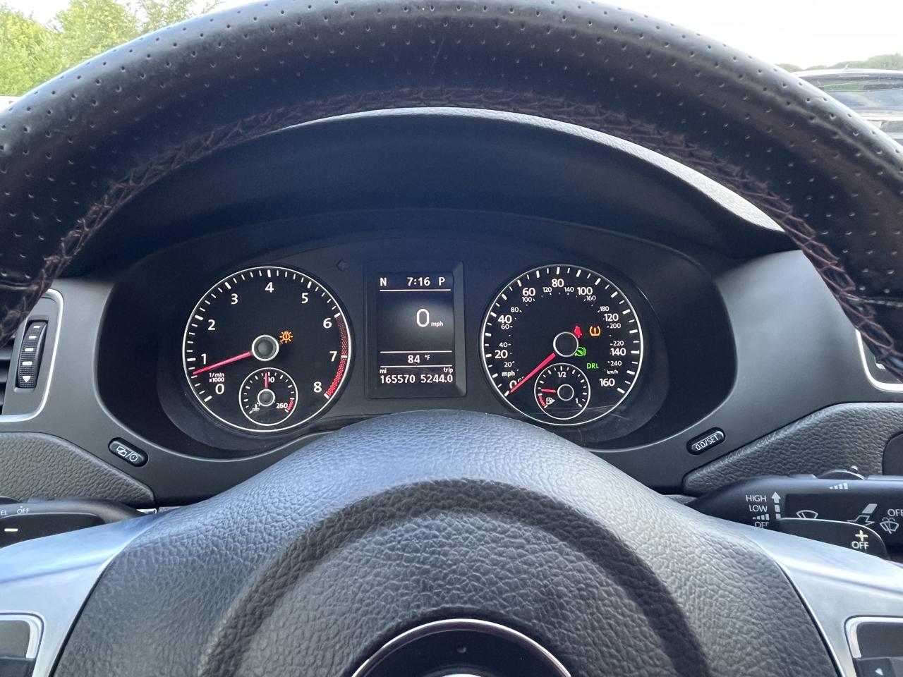 Volkswagen Jetta Sedan 4dr DSG GLI 2014