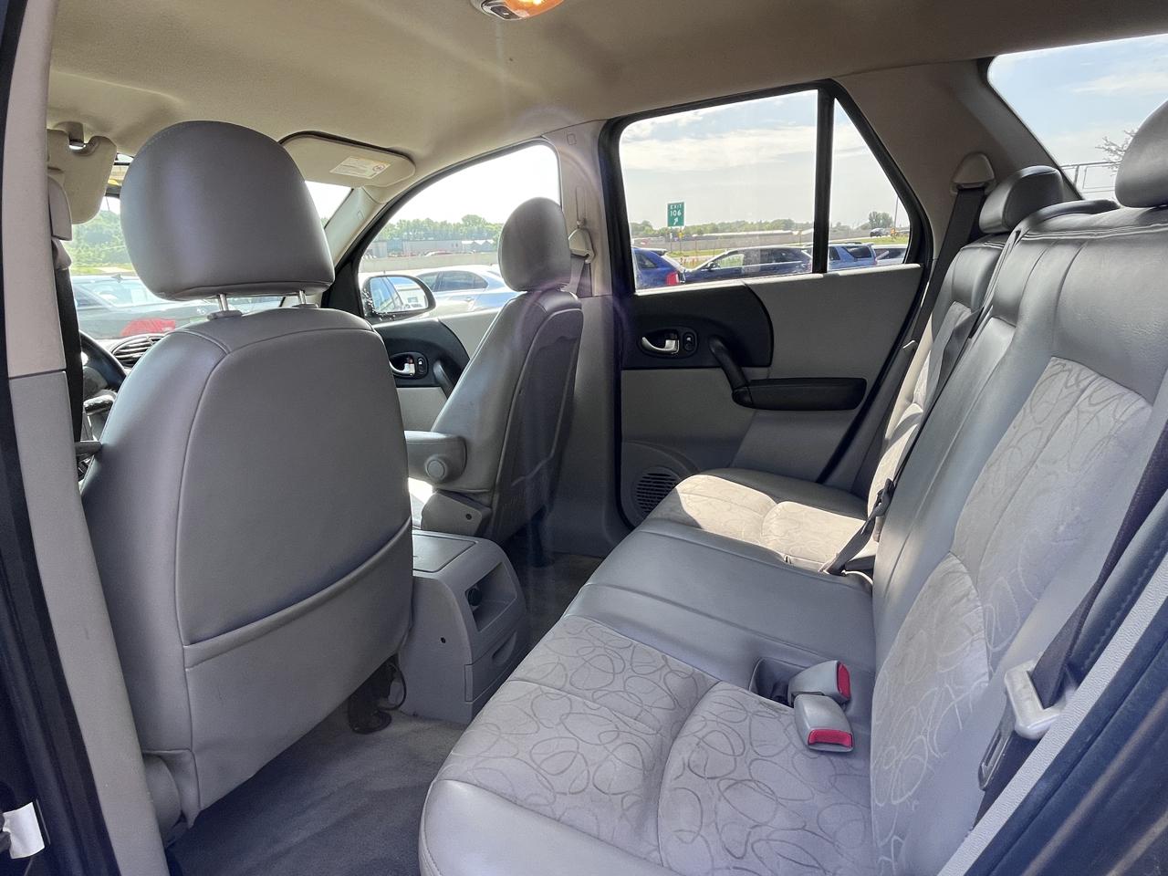 Saturn VUE  2004