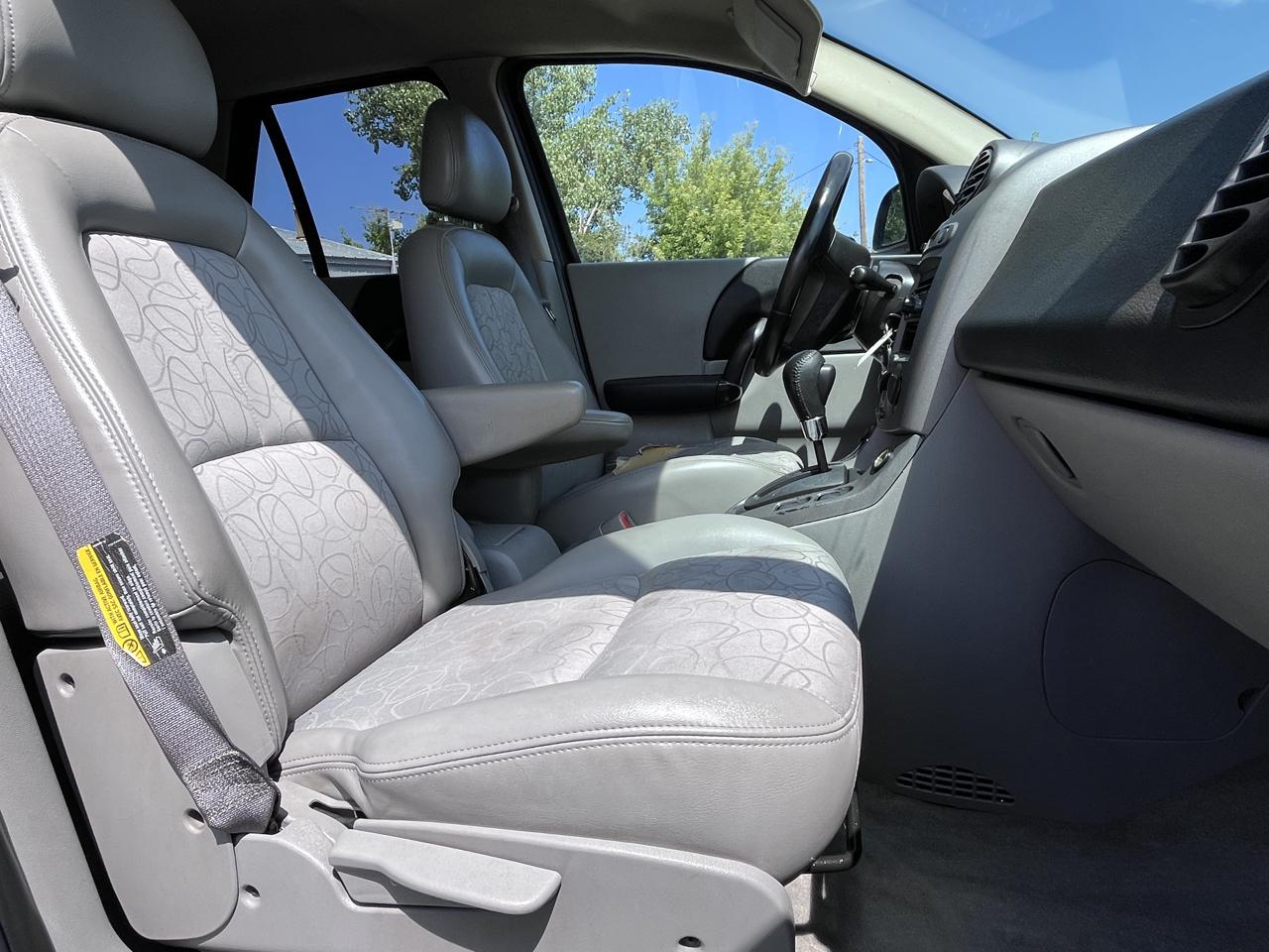 Saturn VUE  2004