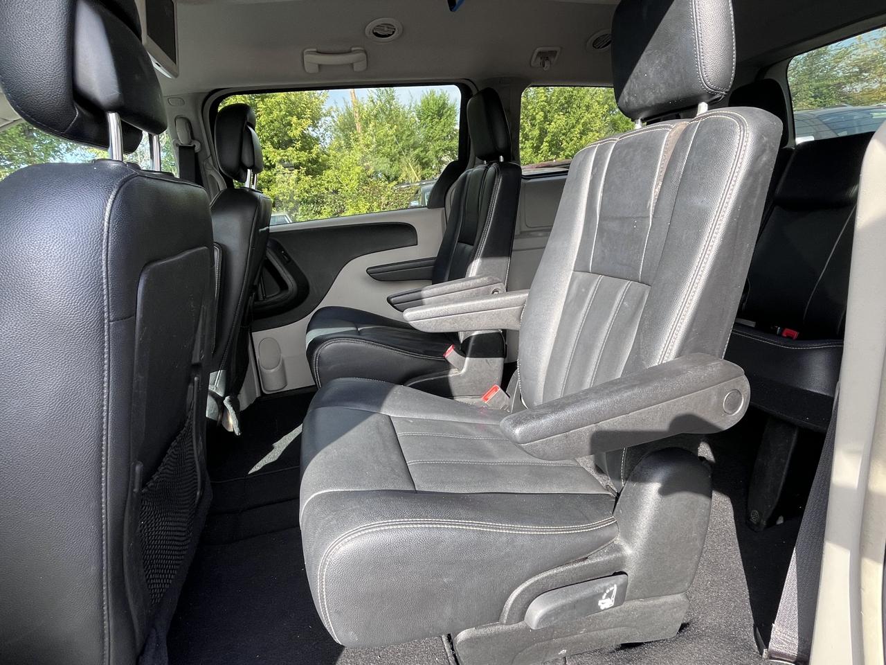 Chrysler Town & Country Touring 2015