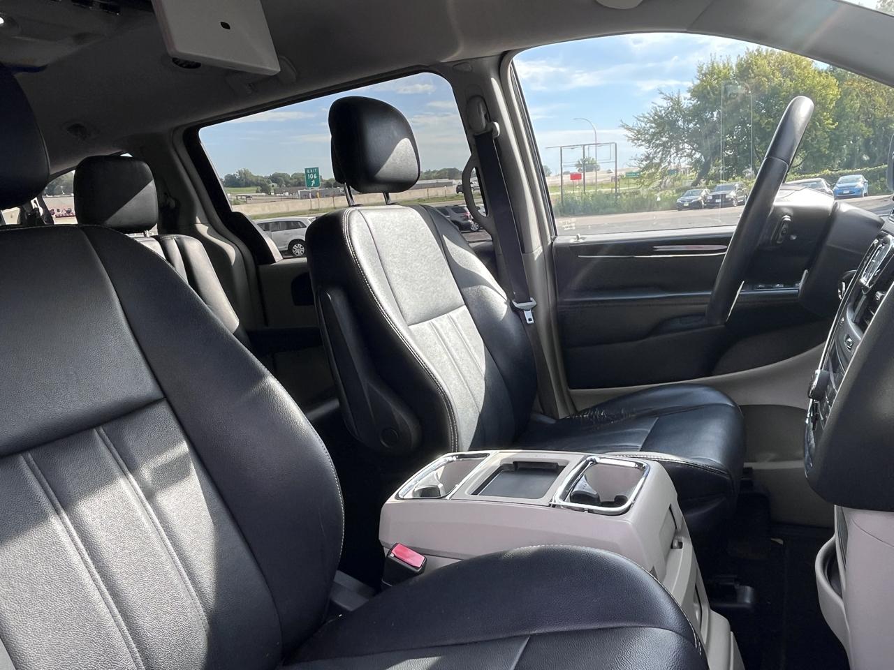 Chrysler Town & Country Touring 2015