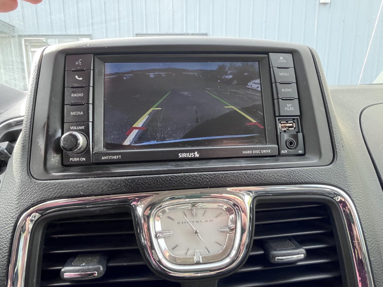 Chrysler Town & Country Touring 2015