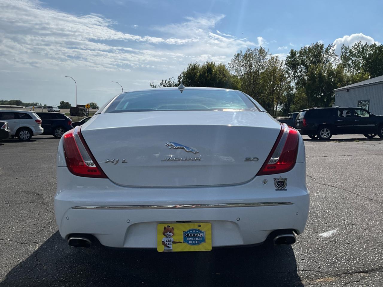 Jaguar XJL  2014