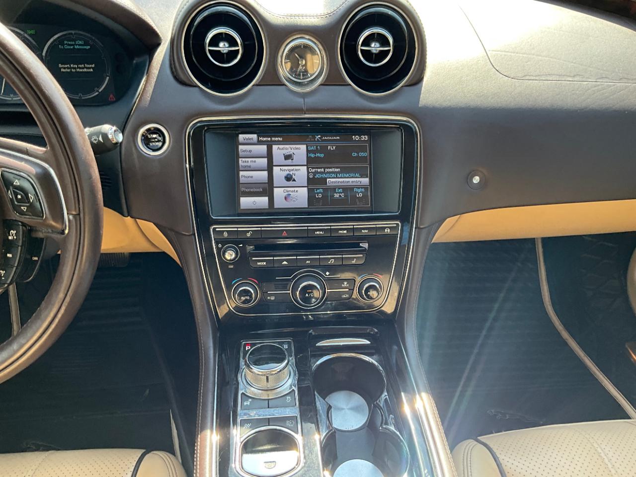 Jaguar XJL  2014