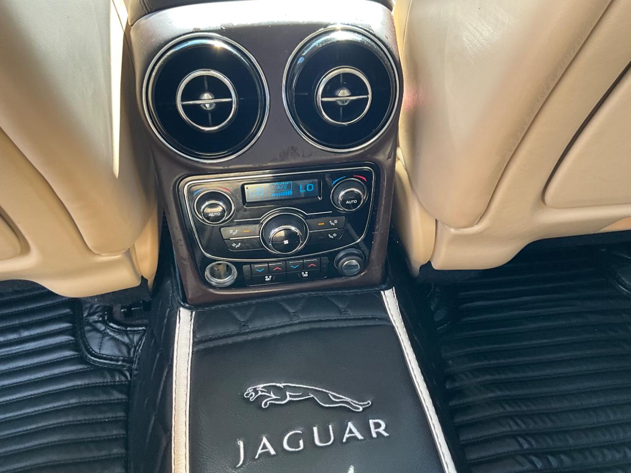 Jaguar XJL  2014