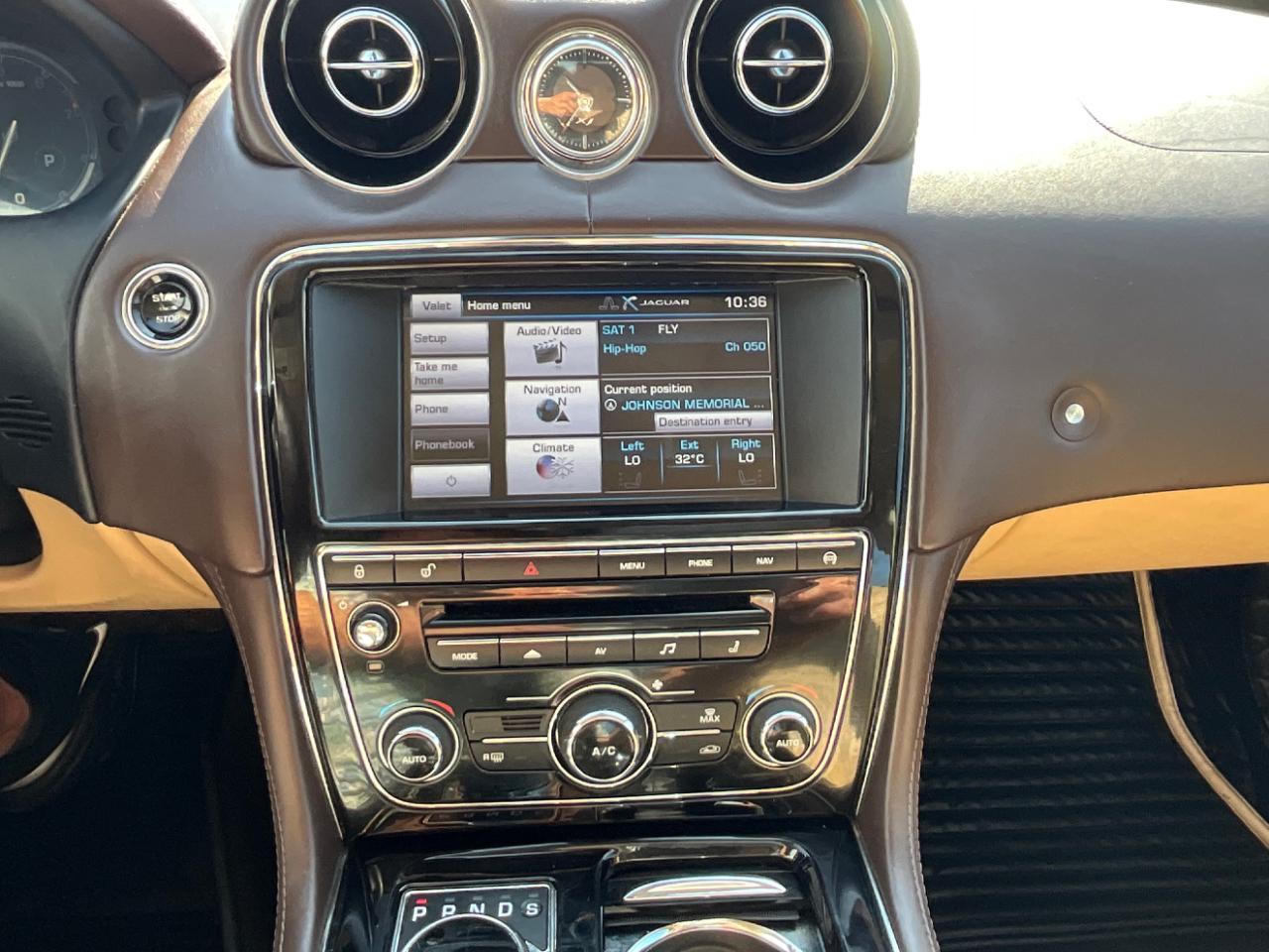 Jaguar XJL  2014