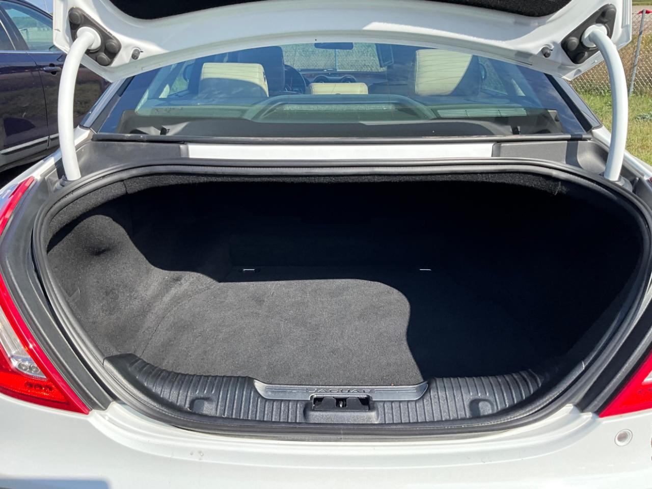 Jaguar XJL  2014