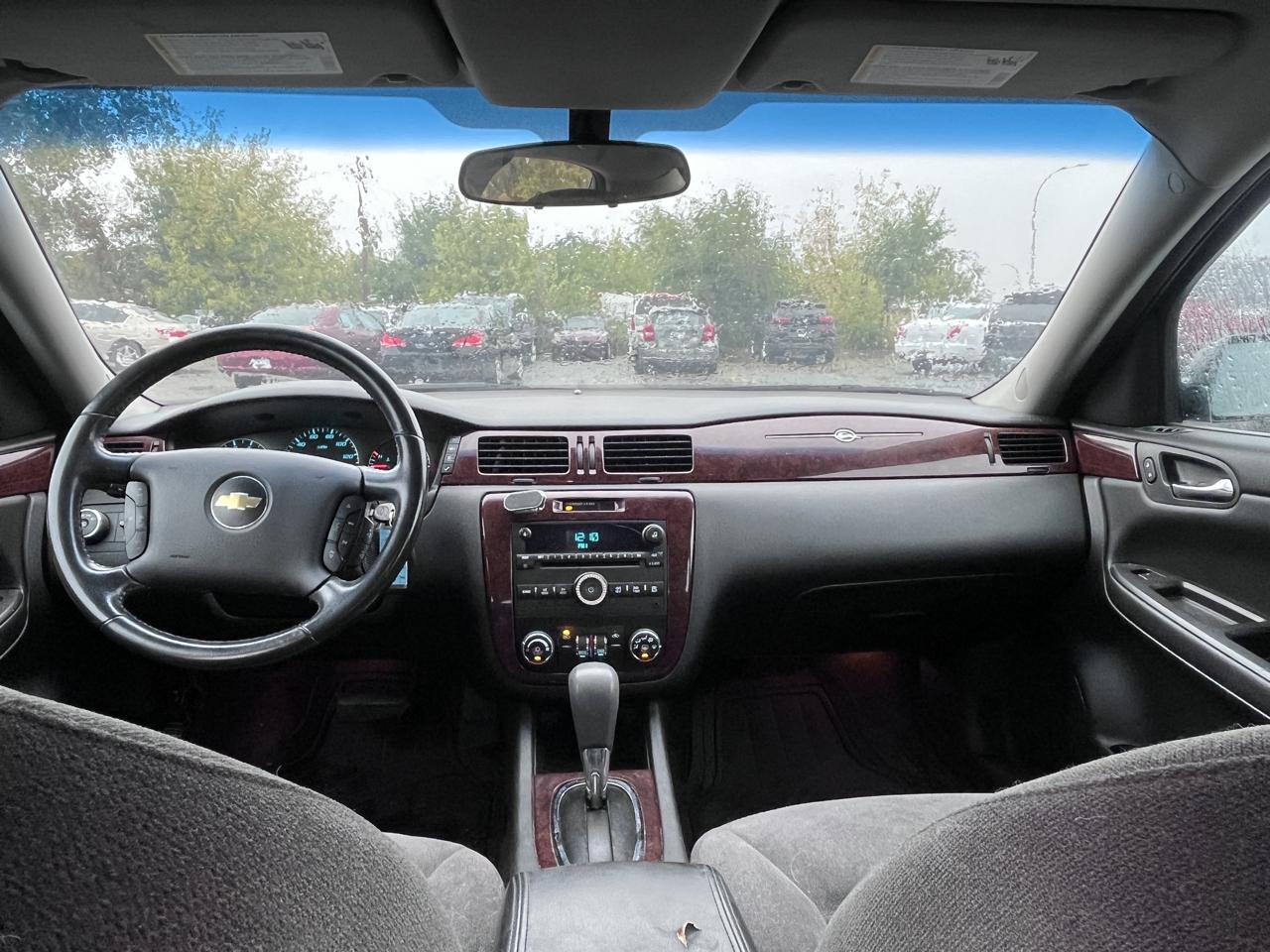 Chevrolet Impala 4dr Sdn LT 2011