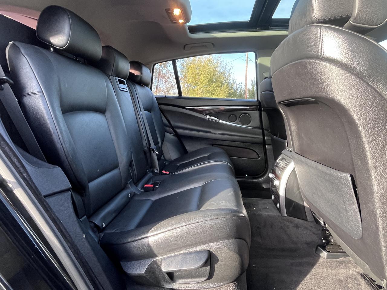 BMW 5 Series Gran Turismo  2010