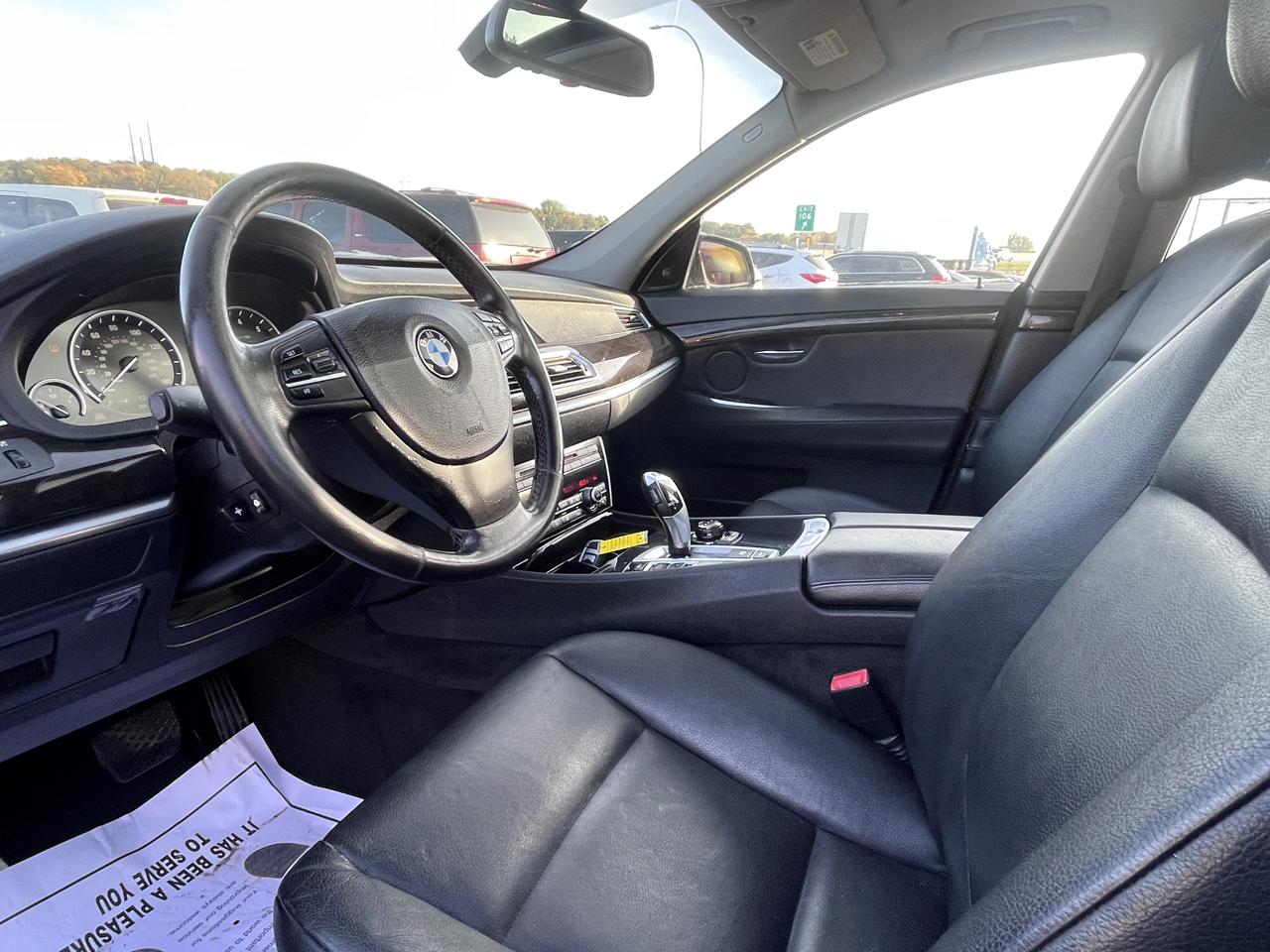 BMW 5 Series Gran Turismo  2010