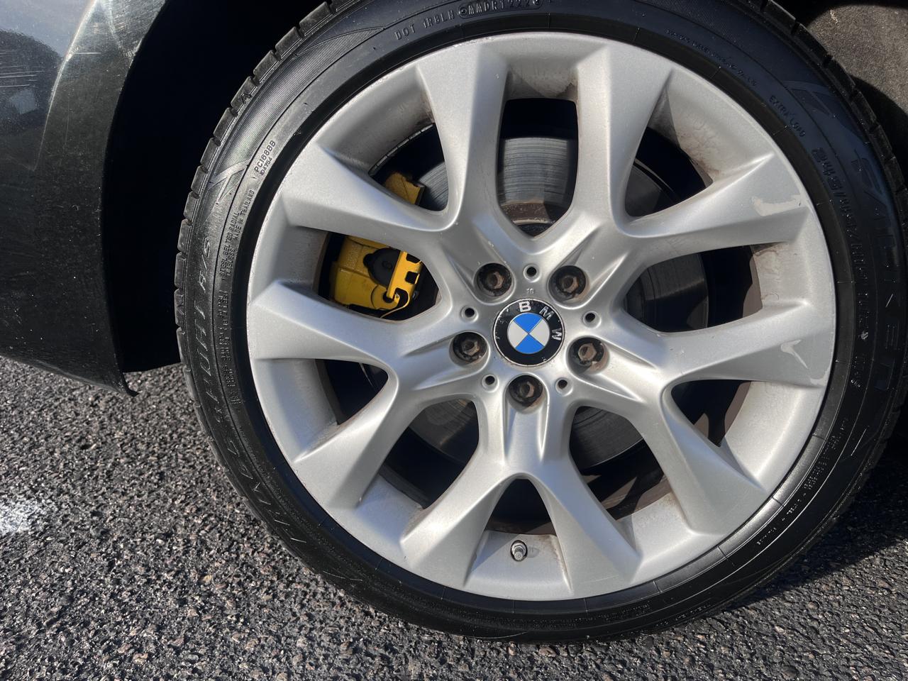 BMW 5 Series Gran Turismo  2010