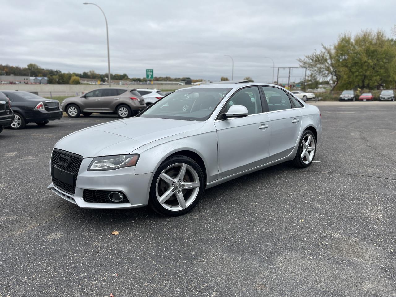 2009 Audi A4 4dr Sdn Auto 3.2L quattro Prestige