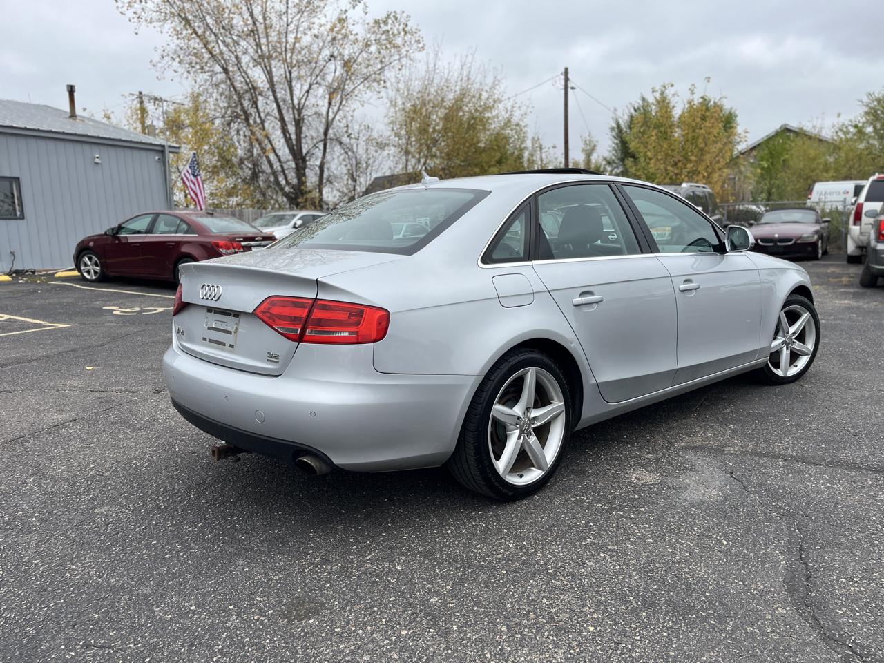 Audi A4 4dr Sdn Auto 3.2L quattro Prestige 2009