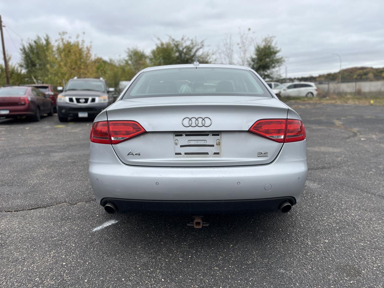 Audi A4 4dr Sdn Auto 3.2L quattro Prestige 2009
