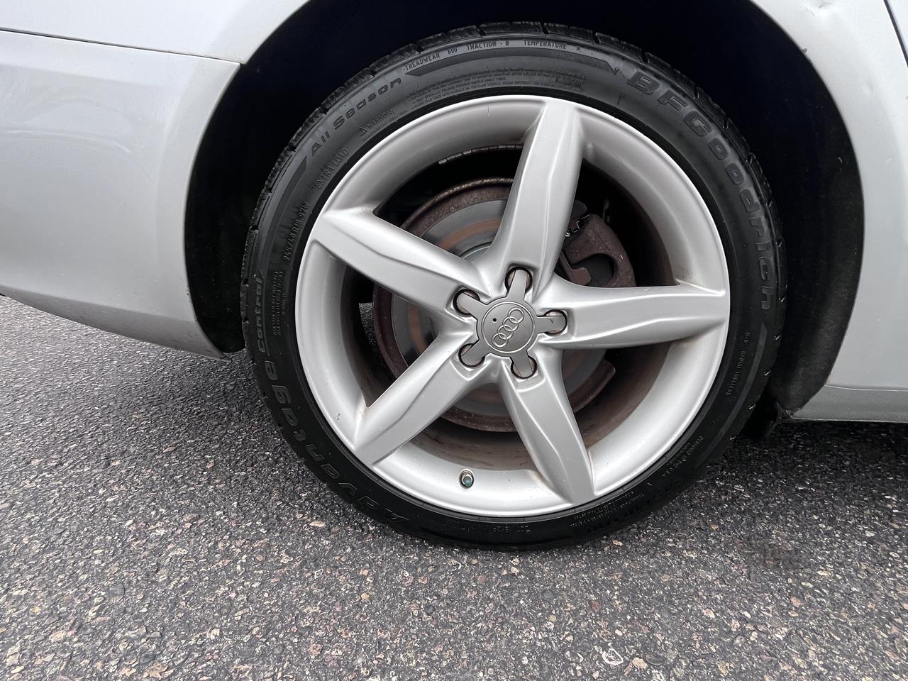 Audi A4 4dr Sdn Auto 3.2L quattro Prestige 2009
