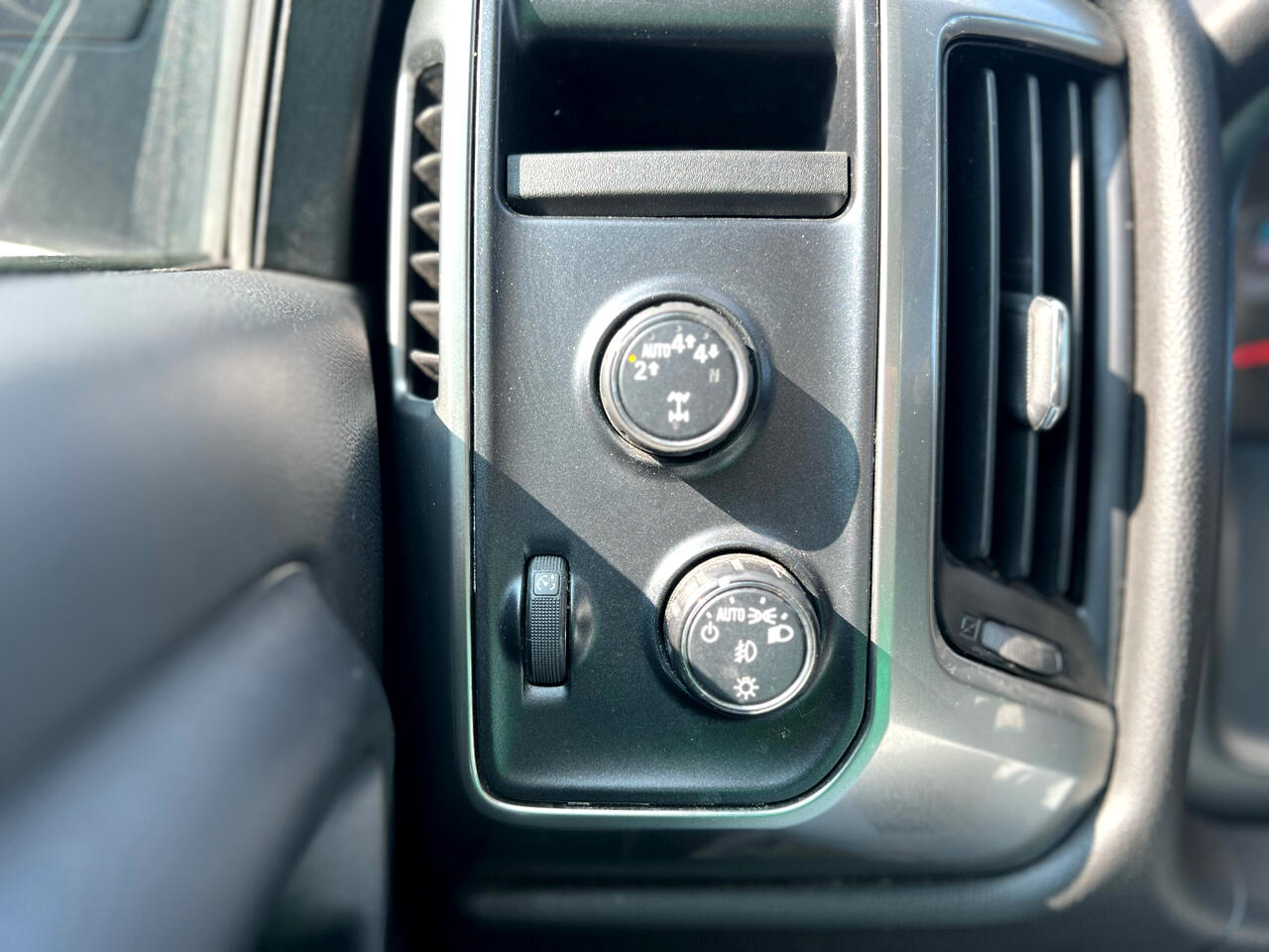 Chevrolet Silverado 1500 LT Double Cab 4WD 2018 Chevrolet Silverado 1500 LT Double Cab 4WD 2018