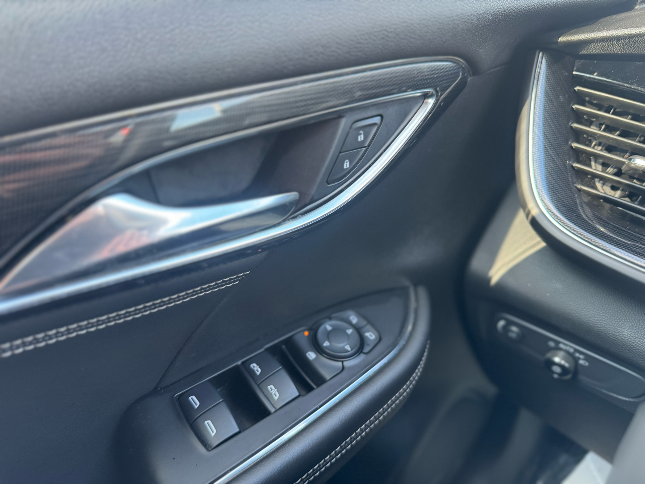 Buick Envision Preferred 2023