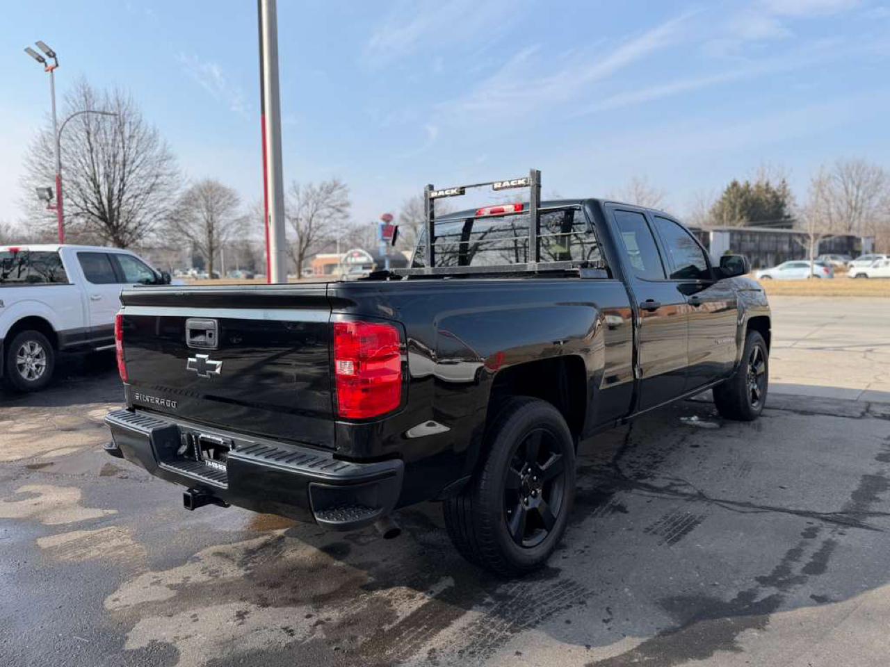 Chevrolet Silverado 1500 Custom Double Cab 4WD 2018
