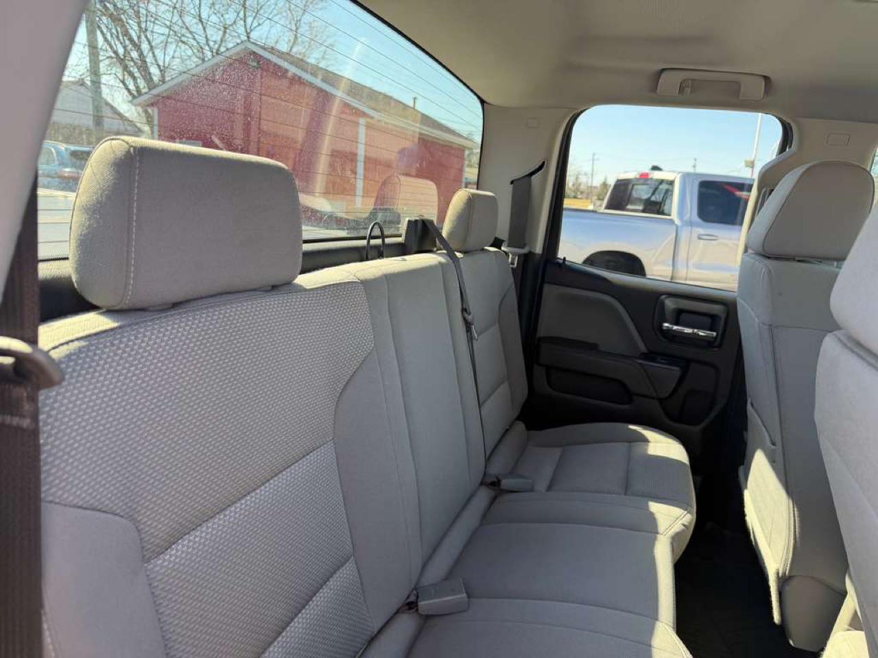 Chevrolet Silverado 1500 Custom Double Cab 4WD 2018