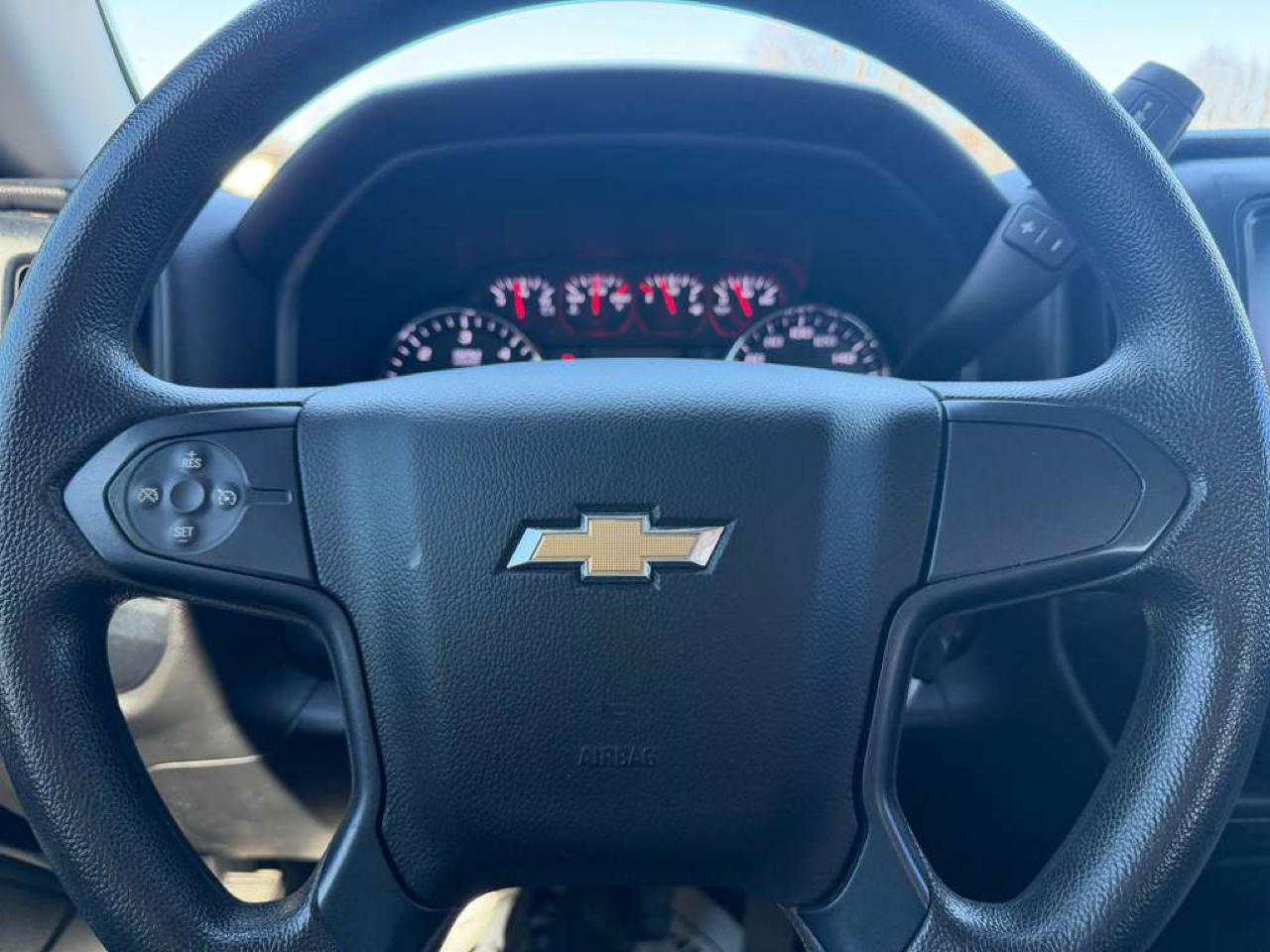 Chevrolet Silverado 1500 Custom Double Cab 4WD 2018