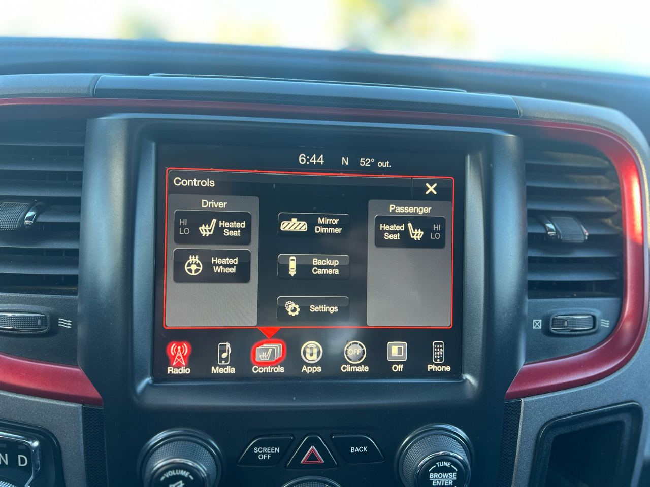 RAM 1500 Rebel 4x4 Crew Cab 5'7" Box 2017 RAM 1500 Rebel 4x4 Crew Cab 5'7" Box 2017