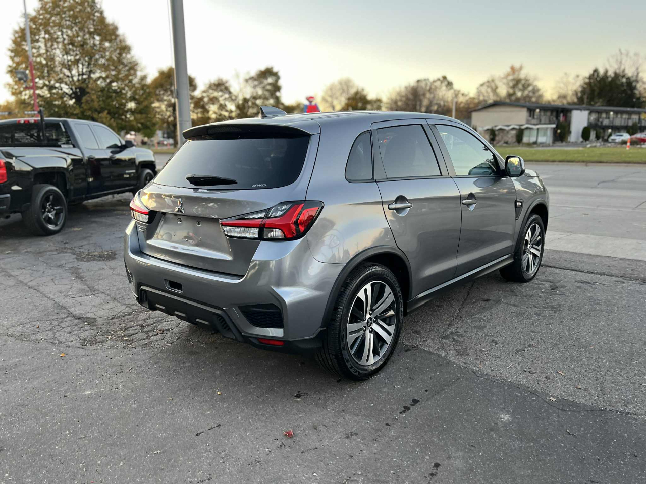 Mitsubishi Outlander Sport 2.0 ES 4WD 2022 Mitsubishi Outlander Sport 2.0 ES 4WD 2022