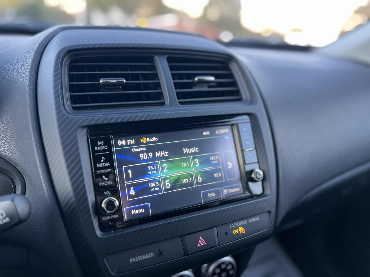 Mitsubishi Outlander Sport 2.0 ES 4WD 2022 Mitsubishi Outlander Sport 2.0 ES 4WD 2022