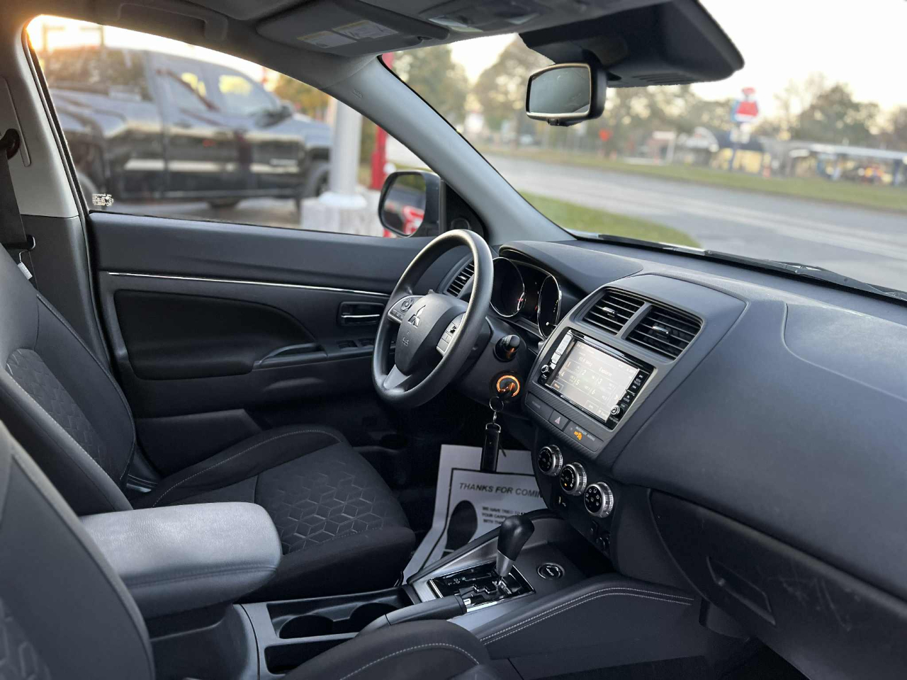 Mitsubishi Outlander Sport 2.0 ES 4WD 2022 Mitsubishi Outlander Sport 2.0 ES 4WD 2022