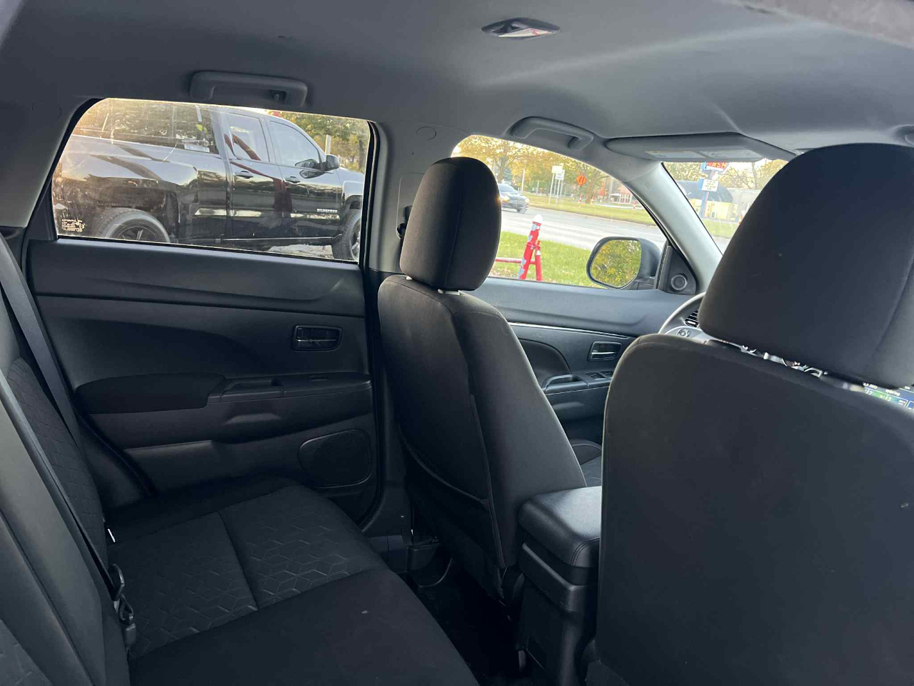 Mitsubishi Outlander Sport 2.0 ES 4WD 2022 Mitsubishi Outlander Sport 2.0 ES 4WD 2022