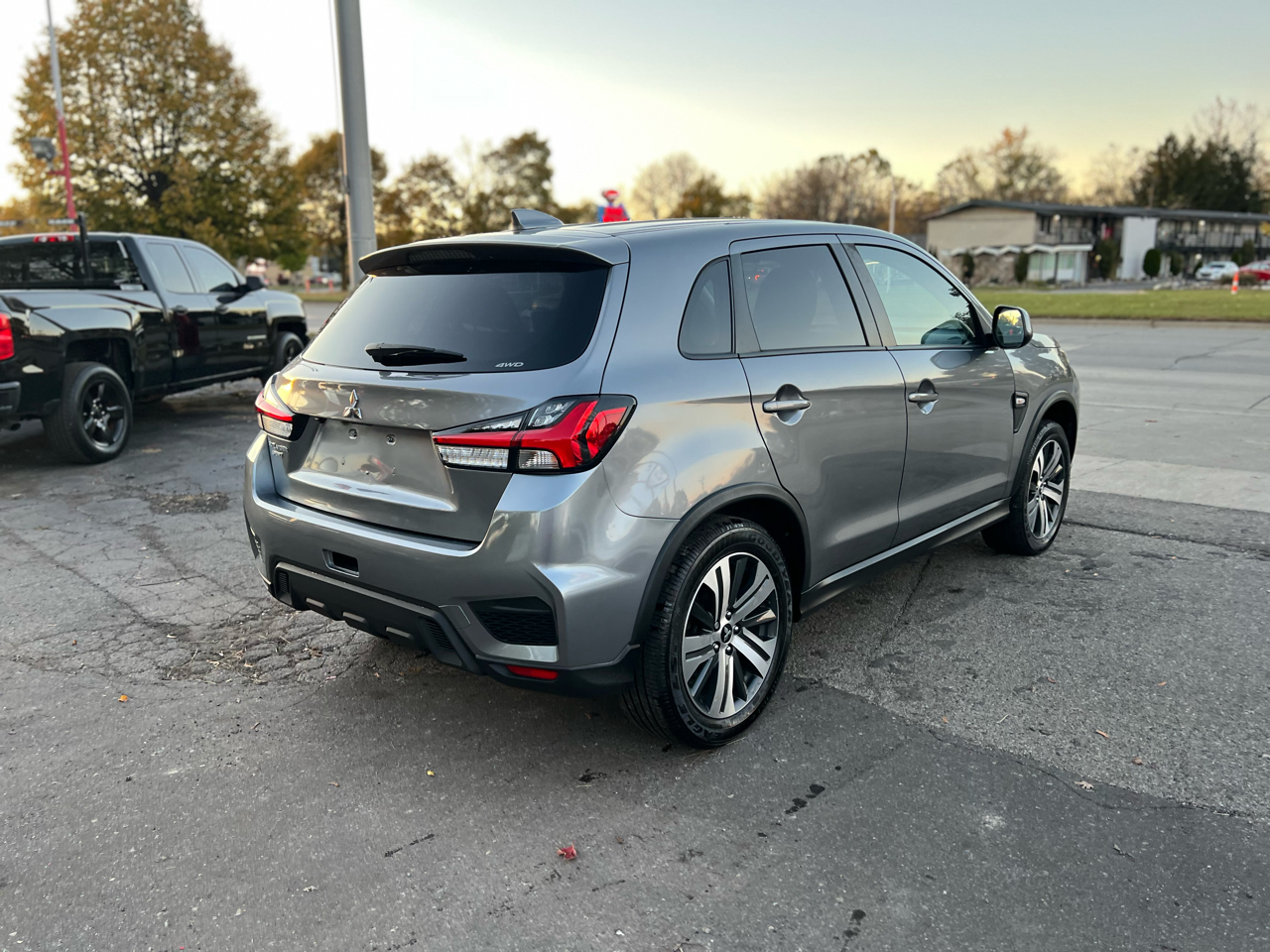 Mitsubishi Outlander Sport 2.0 ES 4WD 2022 Mitsubishi Outlander Sport 2.0 ES 4WD 2022