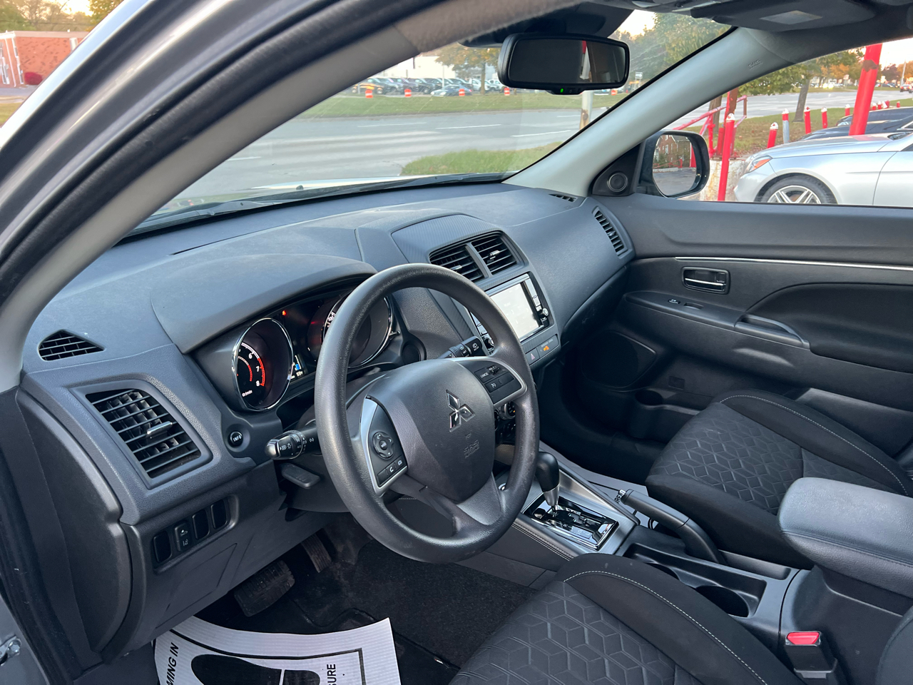 Mitsubishi Outlander Sport 2.0 ES 4WD 2022 Mitsubishi Outlander Sport 2.0 ES 4WD 2022