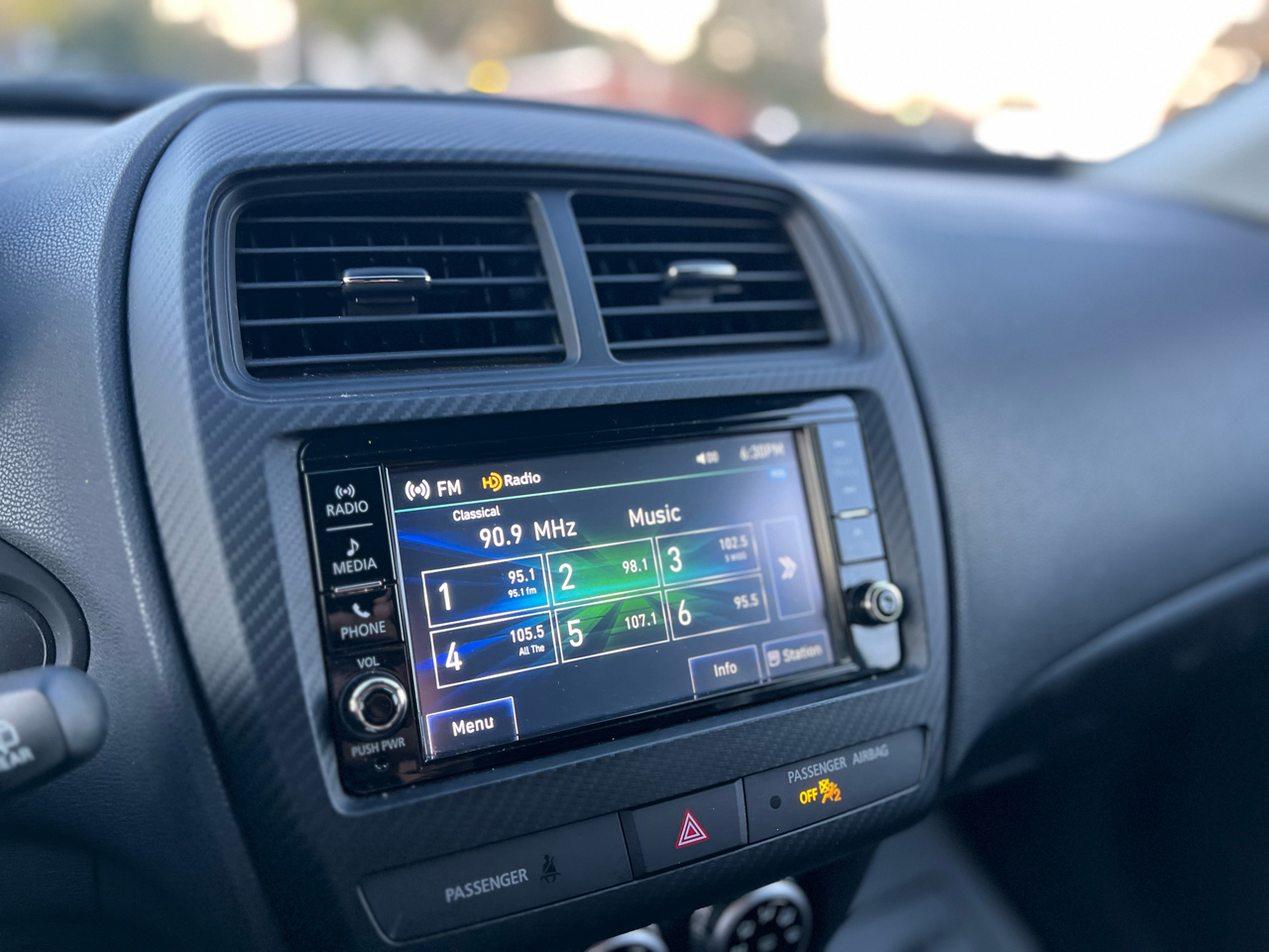 Mitsubishi Outlander Sport 2.0 ES 4WD 2022 Mitsubishi Outlander Sport 2.0 ES 4WD 2022