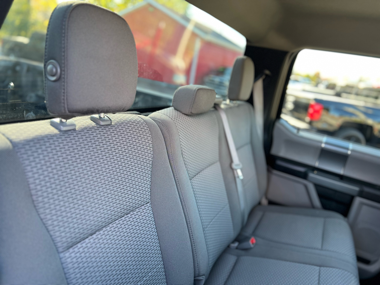 Ford F-150 XLT 4WD SuperCrew 6.5' Box 2018 Ford F-150 XLT 4WD SuperCrew 6.5' Box 2018