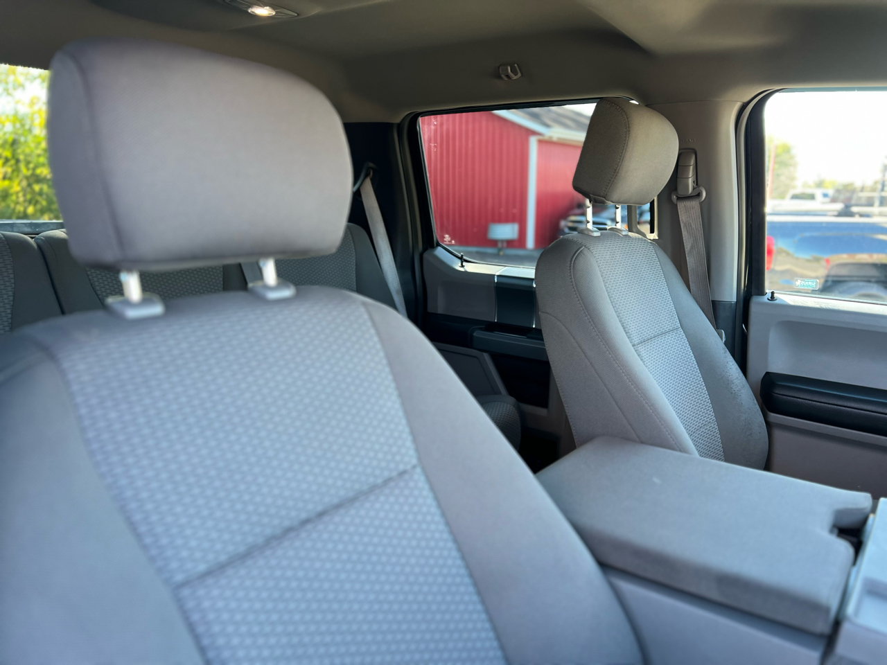 Ford F-150 XLT 4WD SuperCrew 6.5' Box 2018 Ford F-150 XLT 4WD SuperCrew 6.5' Box 2018