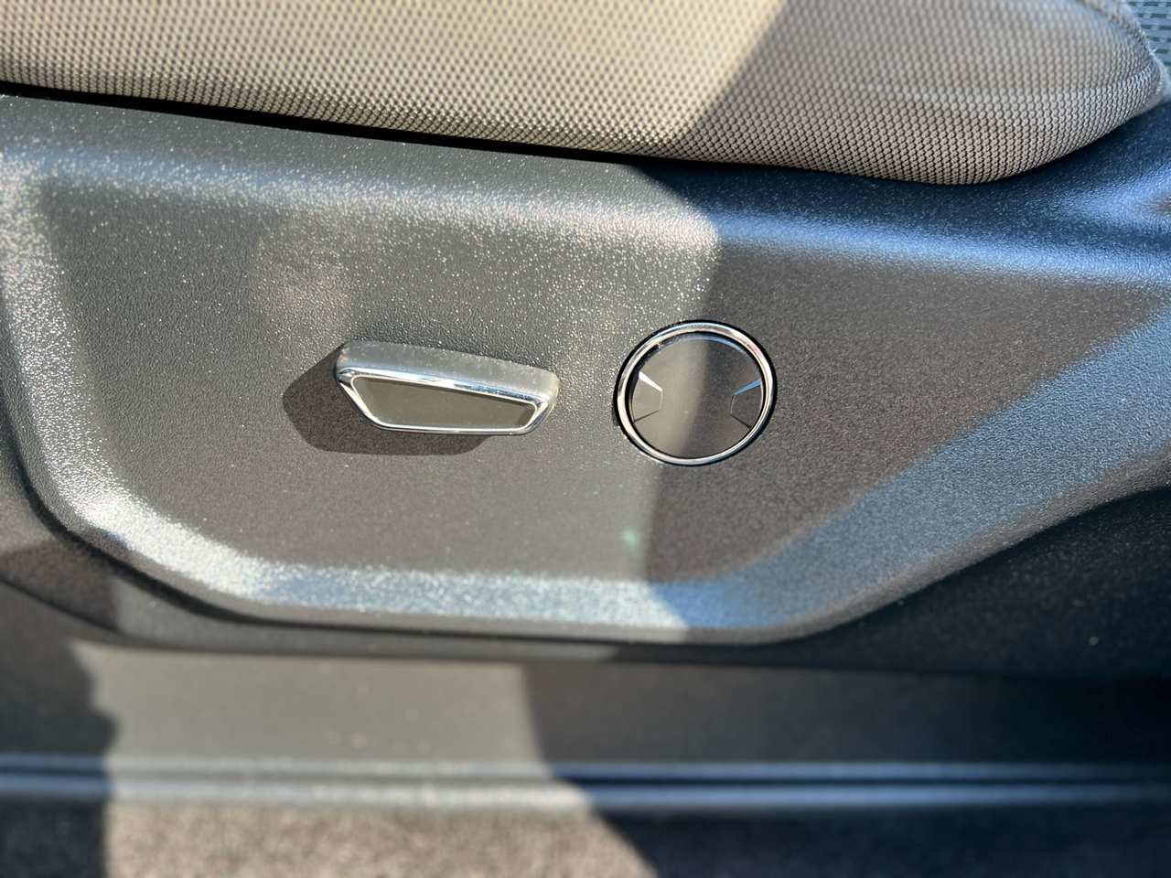 Ford F-150 XLT 4WD SuperCrew 6.5' Box 2018 Ford F-150 XLT 4WD SuperCrew 6.5' Box 2018