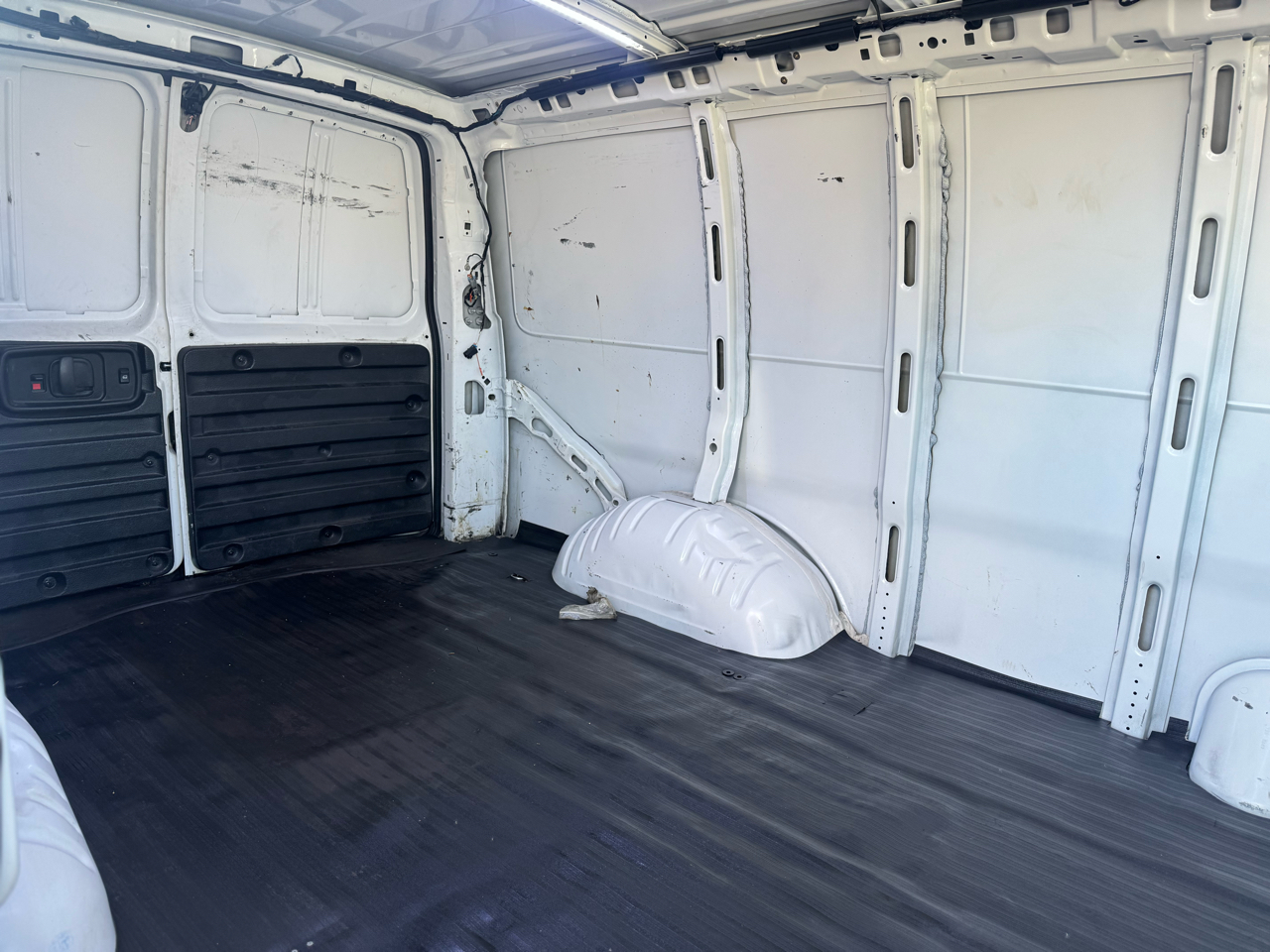 Chevrolet Express 2500 Cargo 2021