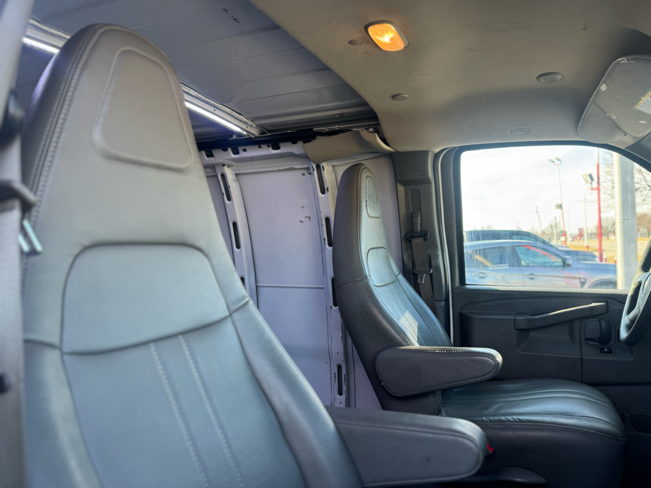 Chevrolet Express 2500 Cargo 2021