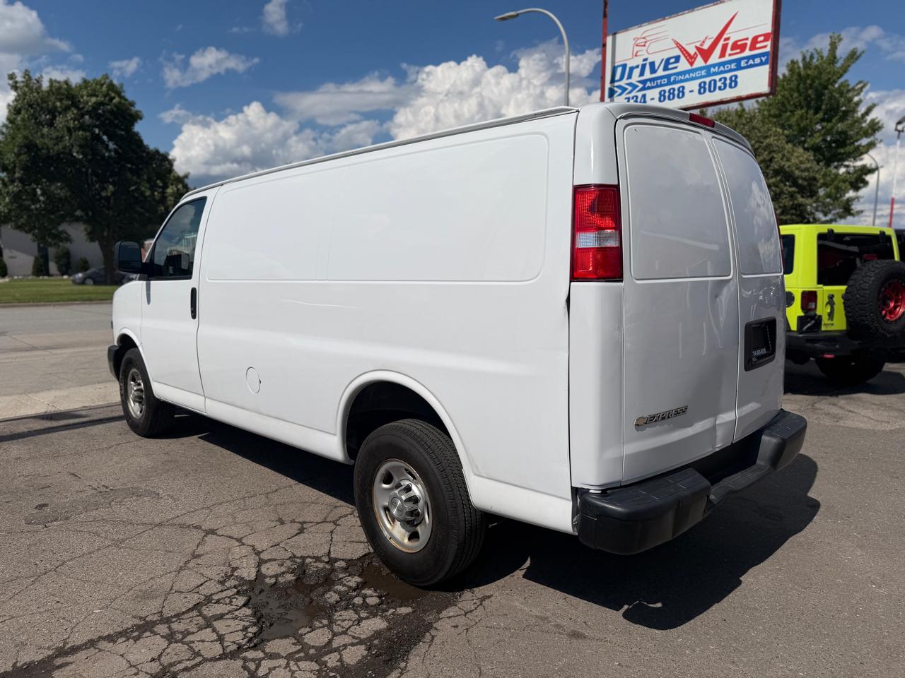 Chevrolet Express 2500 Cargo 2021