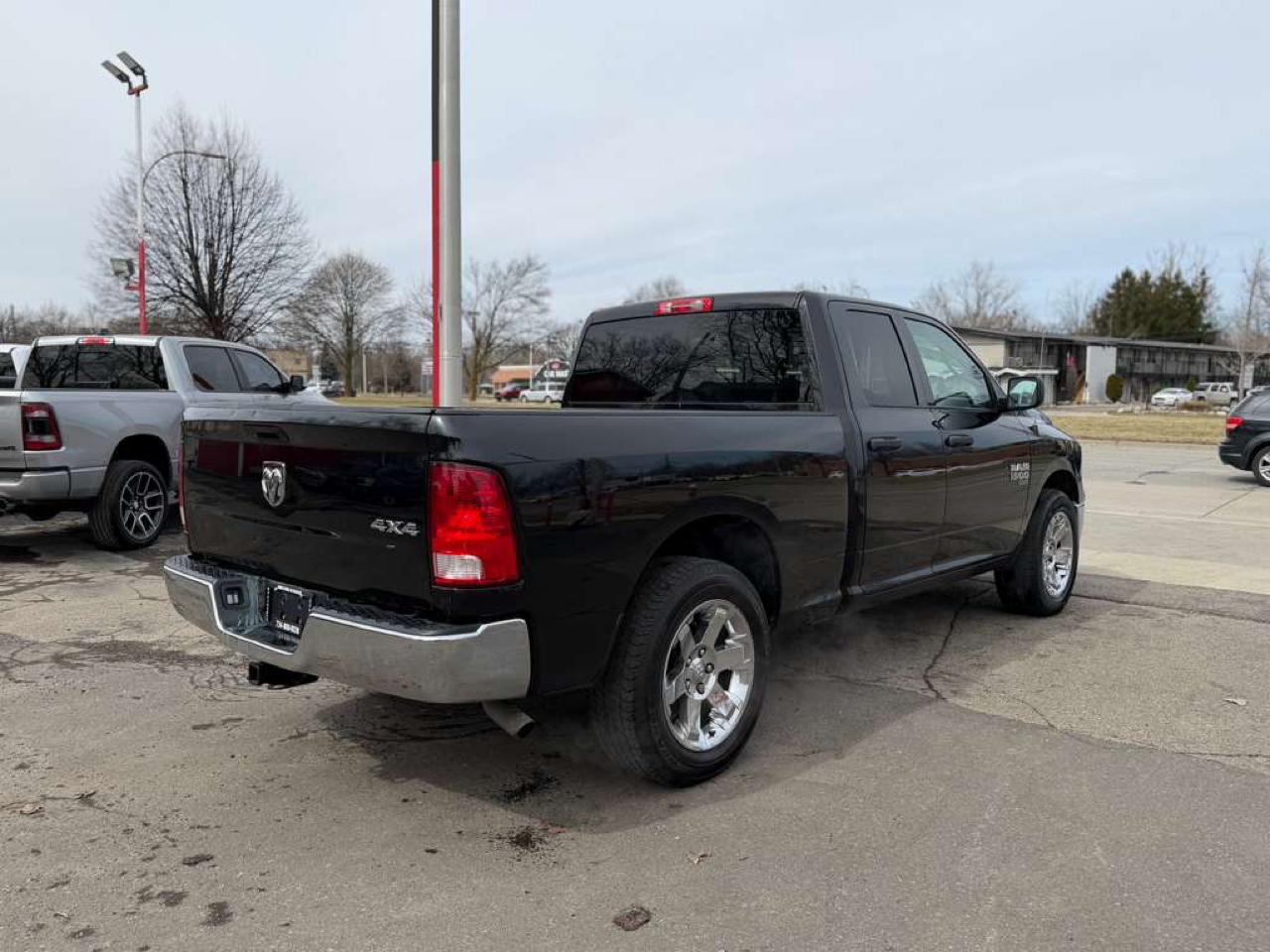 RAM 1500 Classic Express 4x4 Quad Cab 6'4" Box 2019