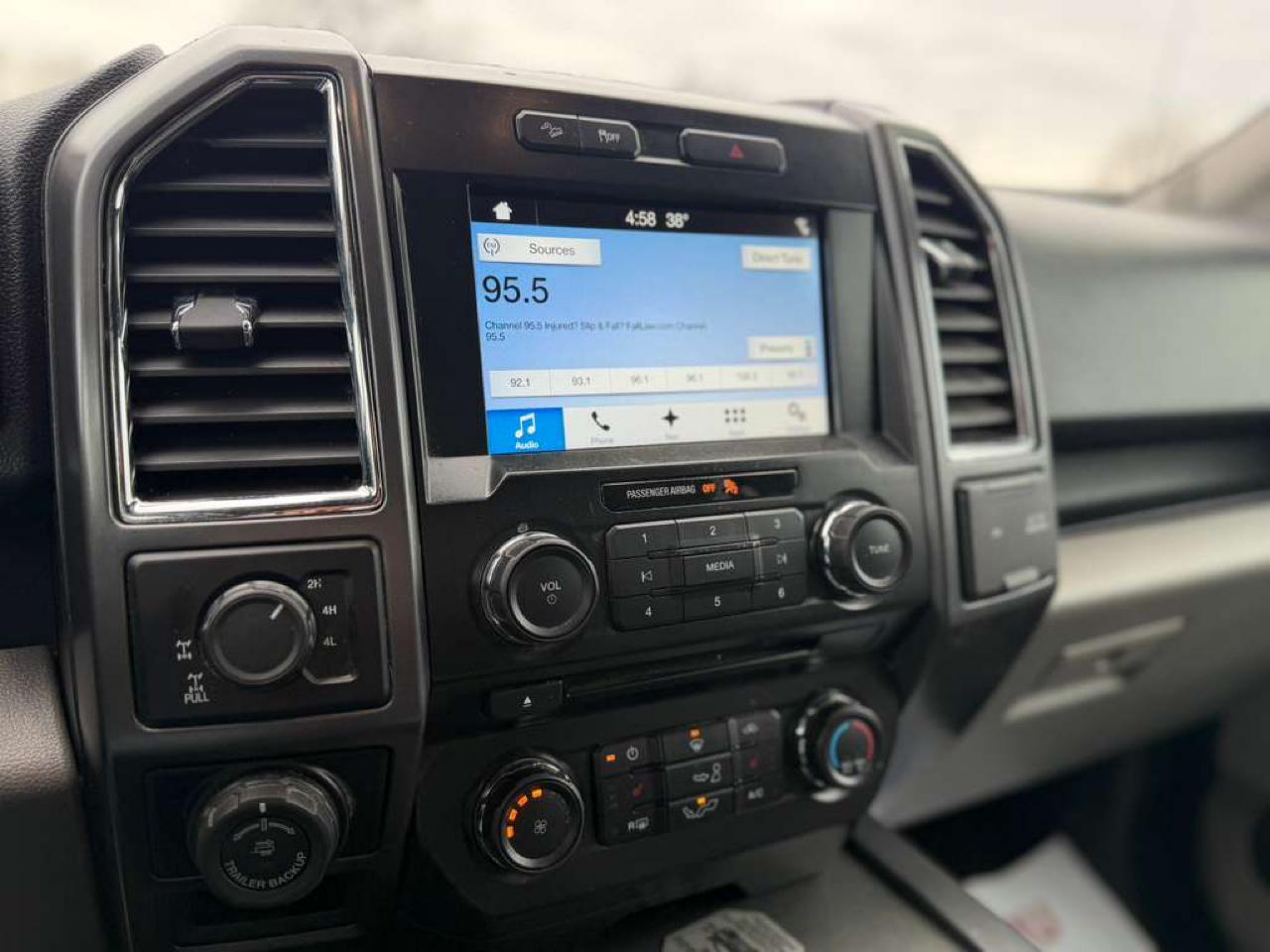 Ford F-150 XLT SuperCrew 6.5-ft Box 4WD 2016