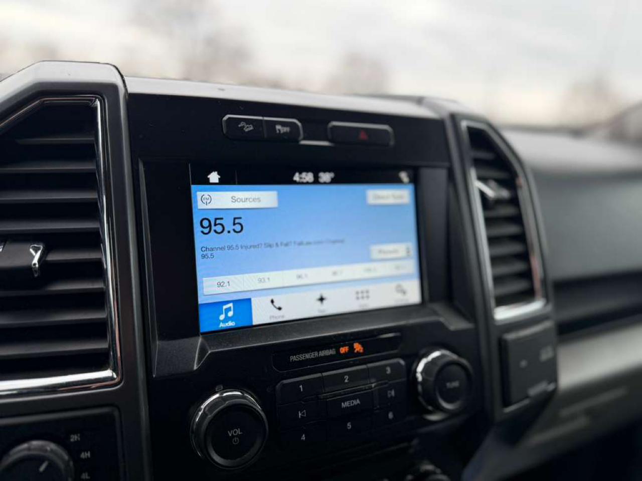 Ford F-150 XLT SuperCrew 6.5-ft Box 4WD 2016