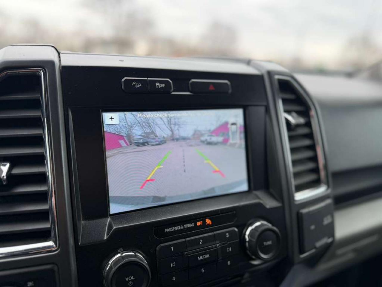 Ford F-150 XLT SuperCrew 6.5-ft Box 4WD 2016