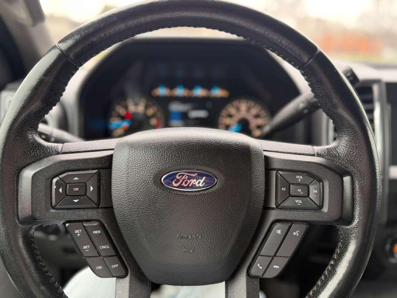 Ford F-150 XLT SuperCrew 6.5-ft Box 4WD 2016