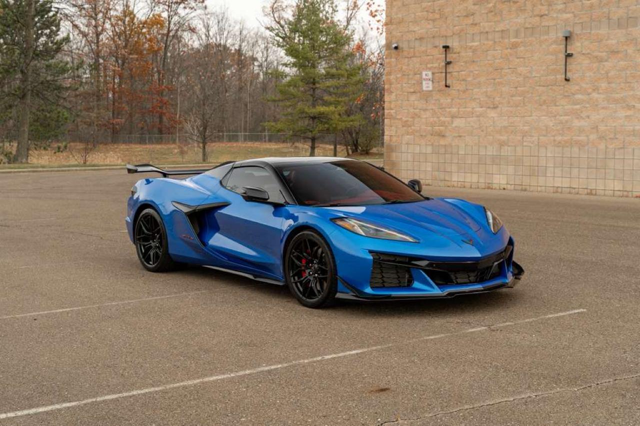 Chevrolet Corvette Z06 Convertible w/3LZ 2024